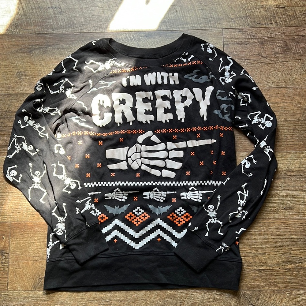 •Halloween T